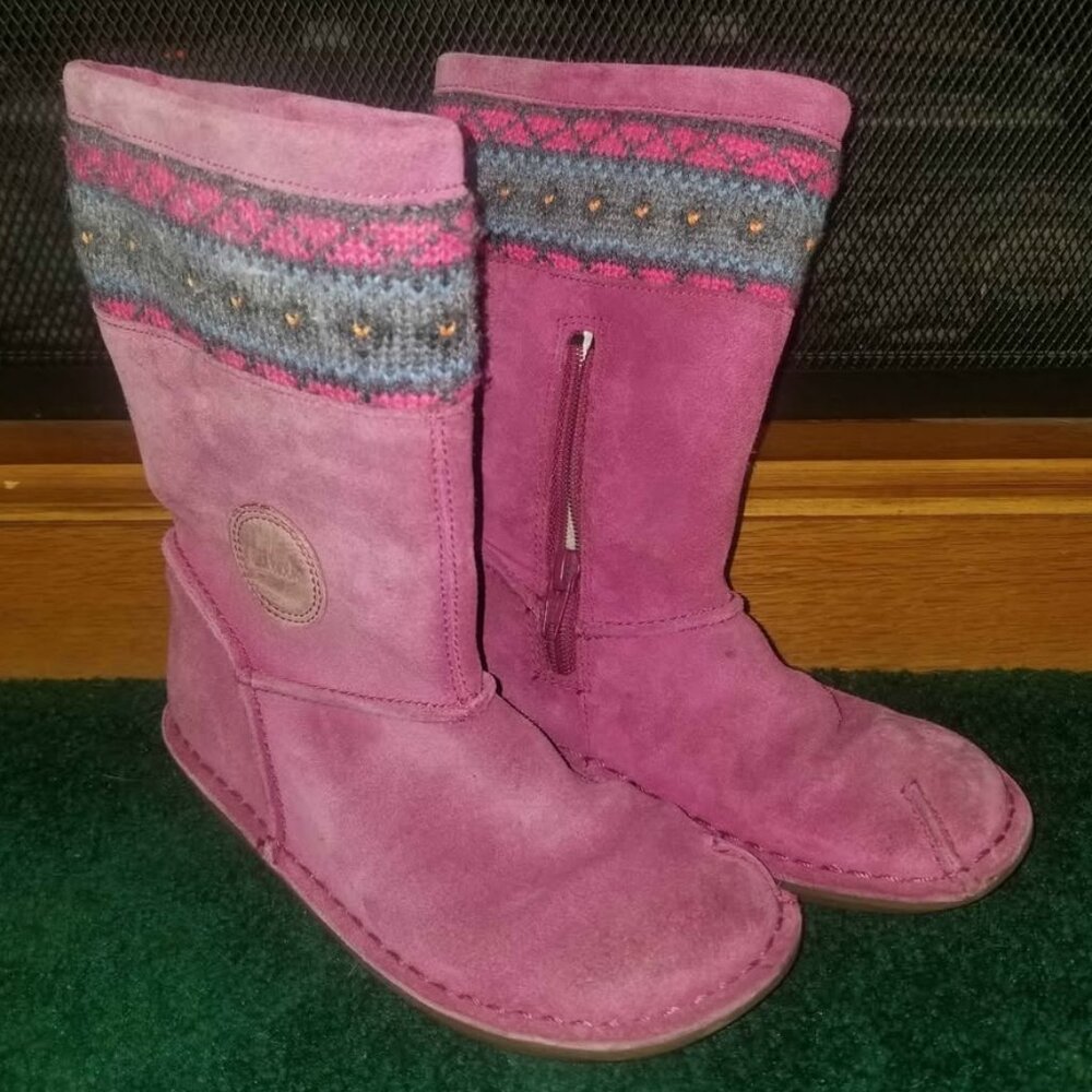 Clarks Suede Boots with Side Zipper Girls Sz 11.5